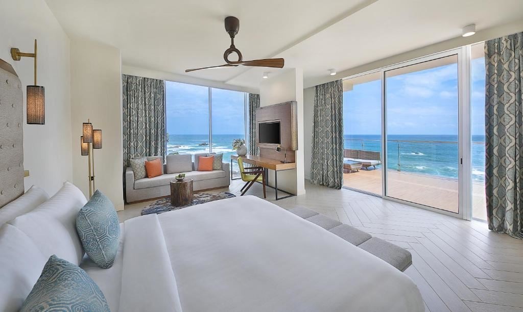 rooms-junior-suite-sea-view