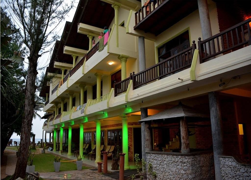 general-main-building