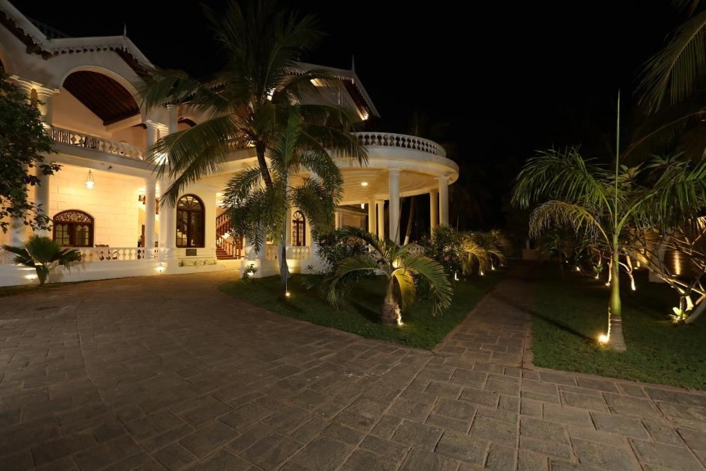 general-main-building