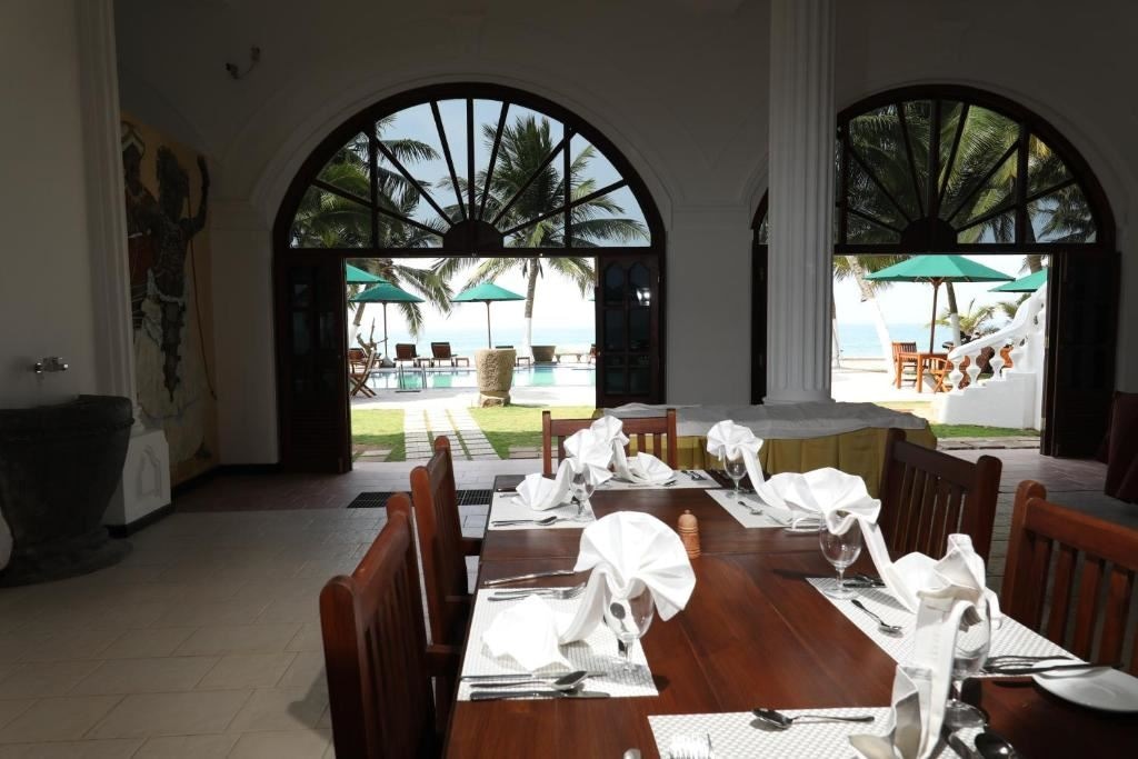 restaurants-main-restaurant