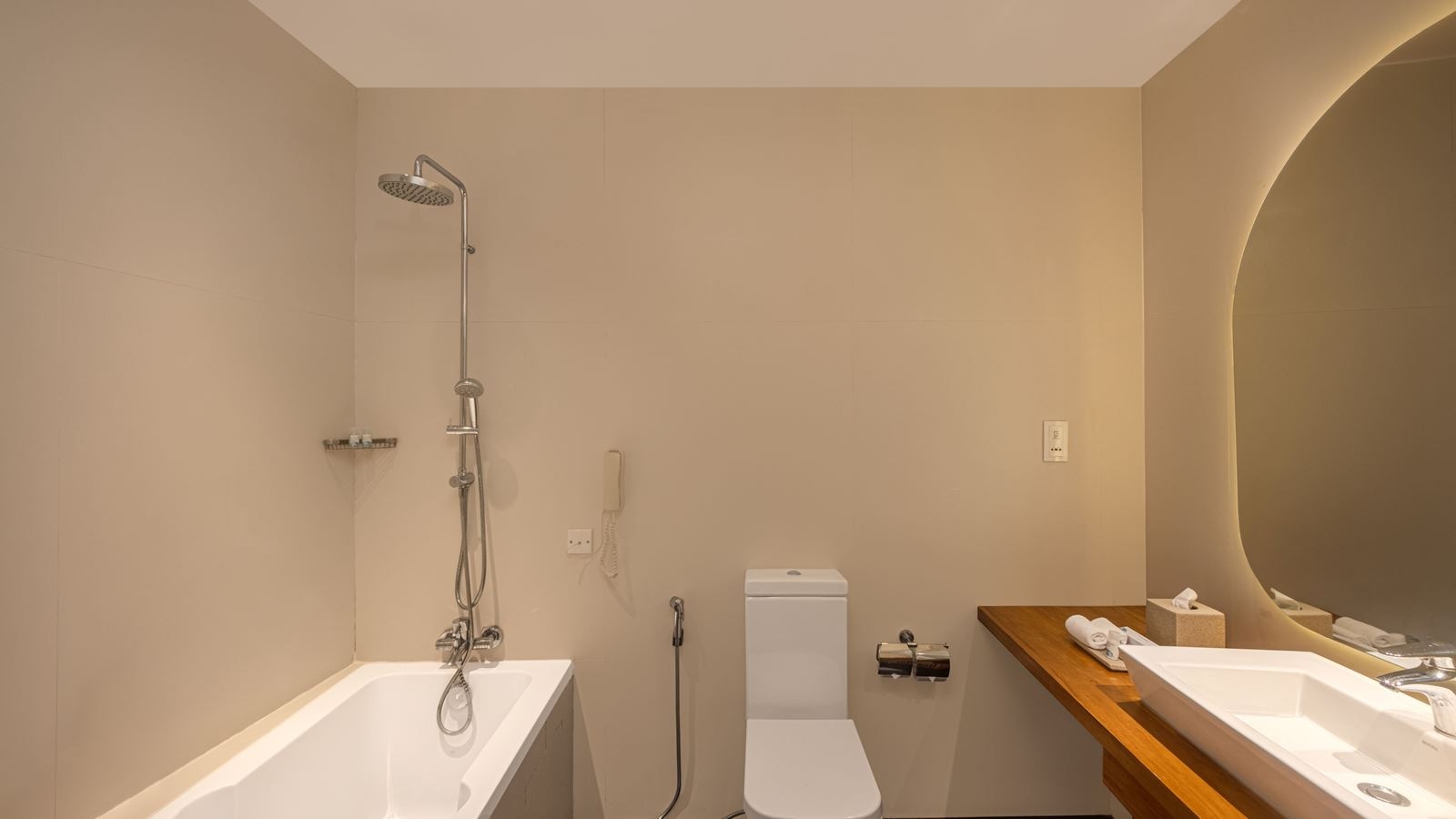 rooms-superior-room-ocean-side