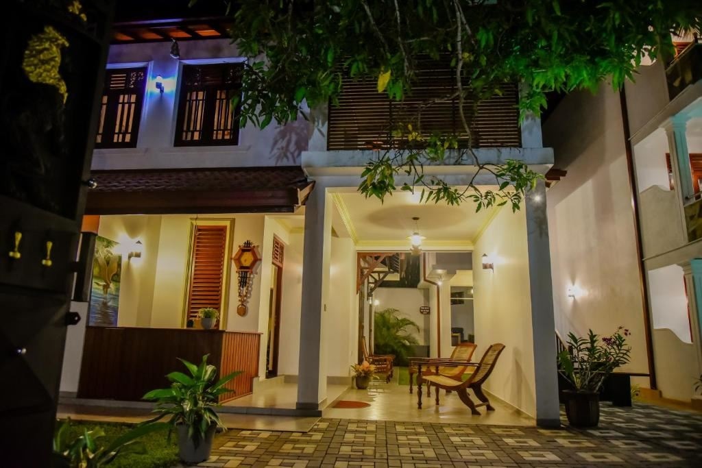 general-main-building