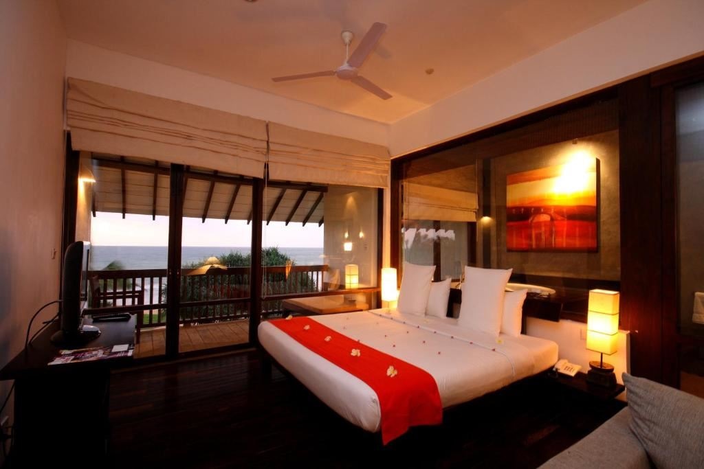 rooms-deluxe-ocean-view
