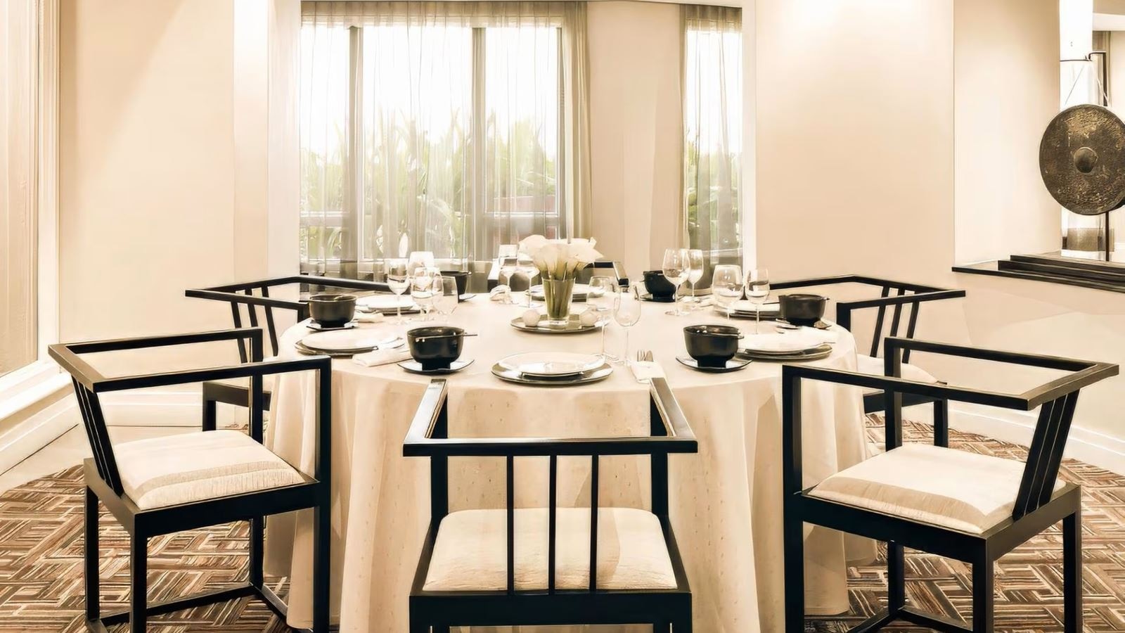 restaurants-oriental-pavilion