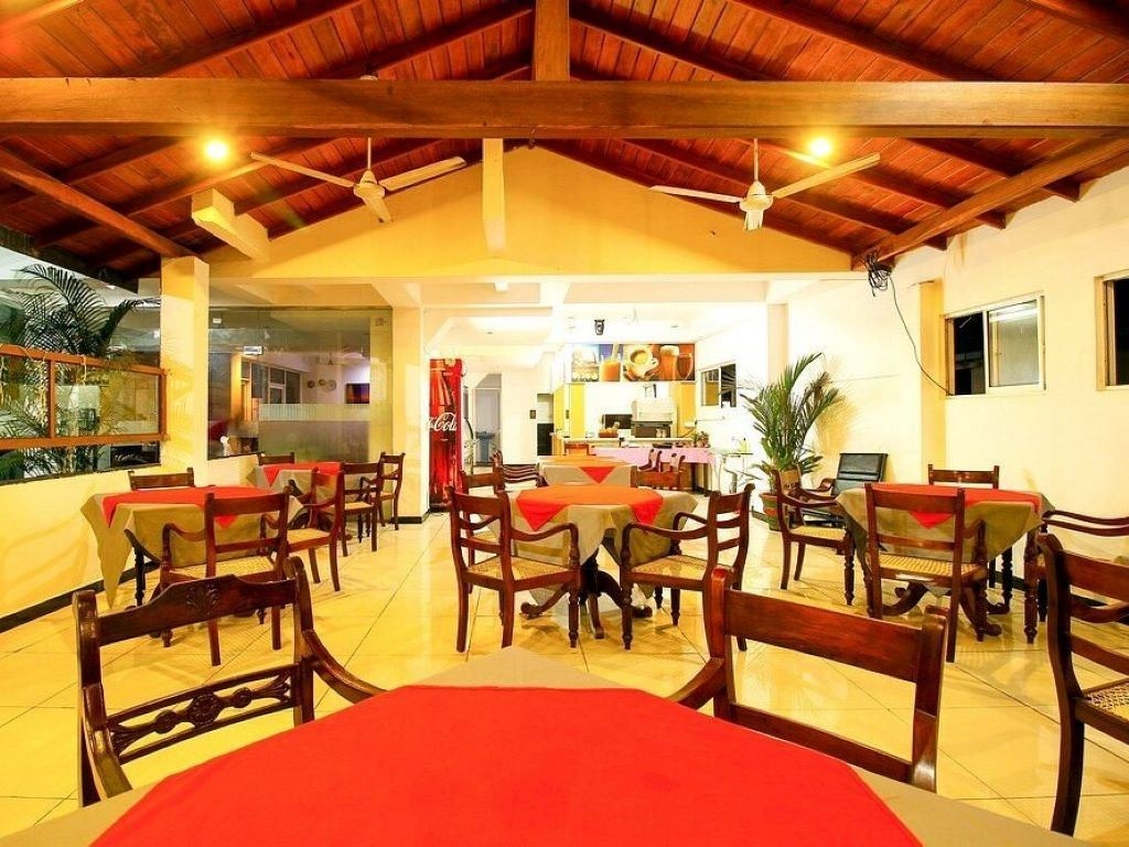 restaurants-main-restaurant