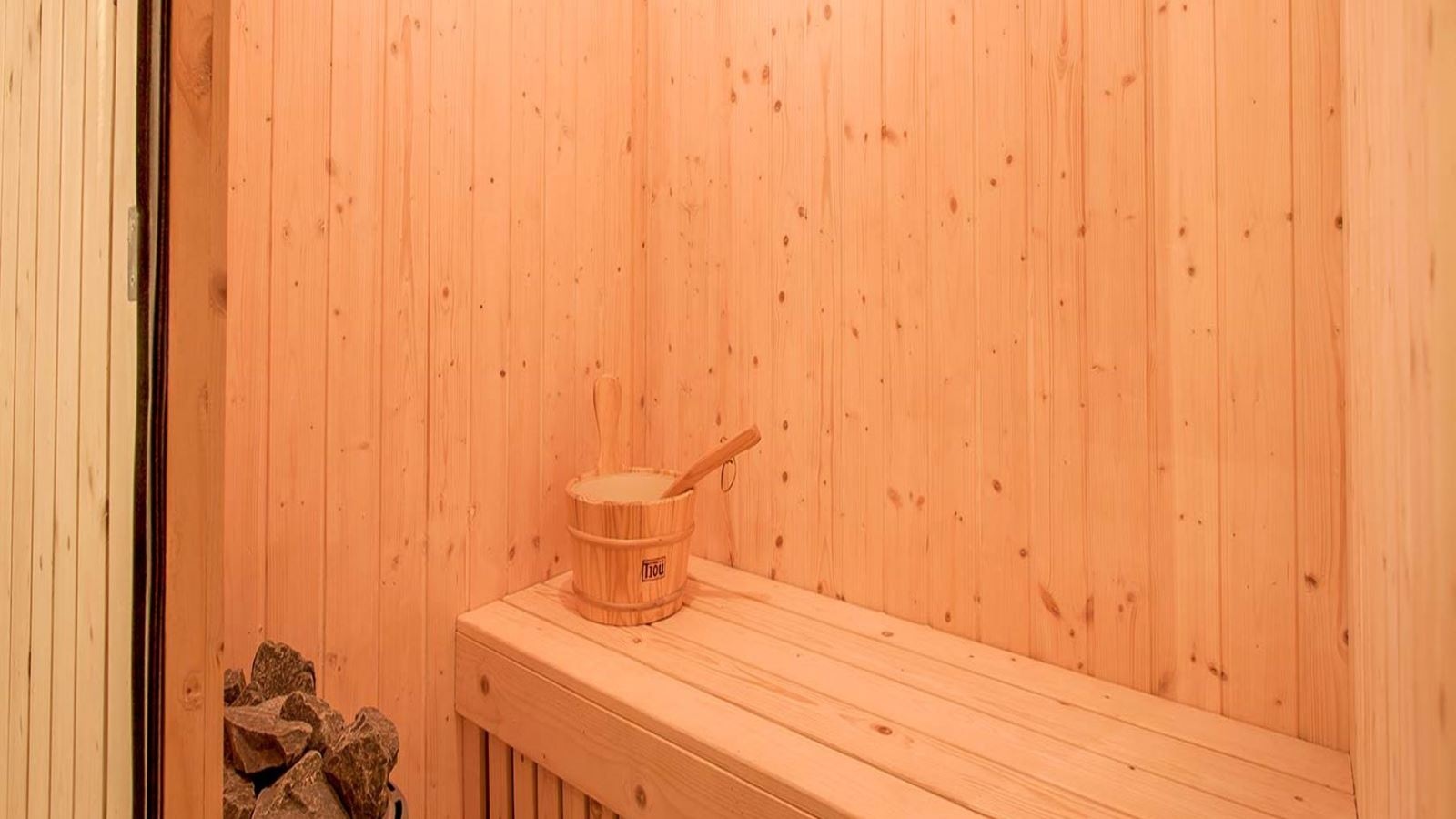 rooms-the-calm-suite