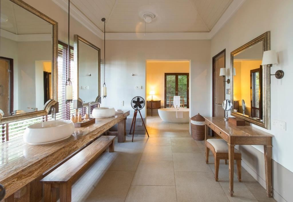 rooms-luxury-villa