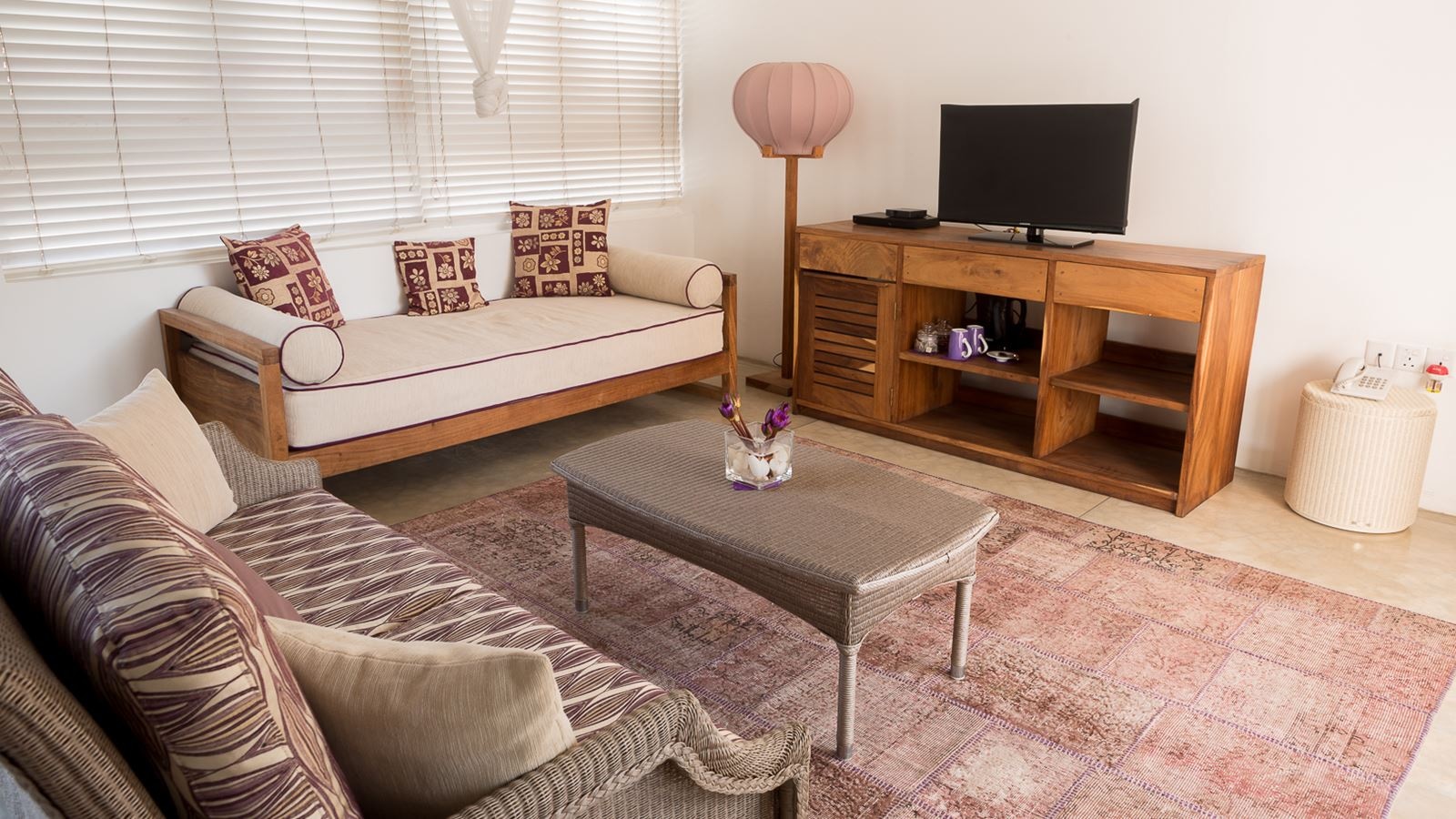 rooms-superior-deluxe-suite