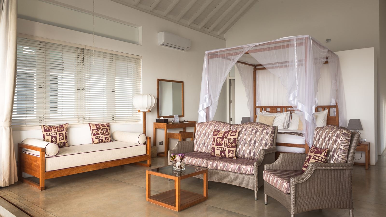 rooms-ocean-signature-suite