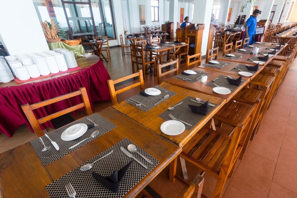 restaurants-main-restaurent