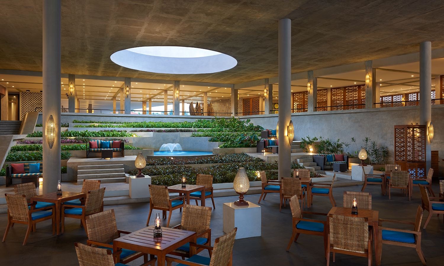 restaurants-ice-lounge