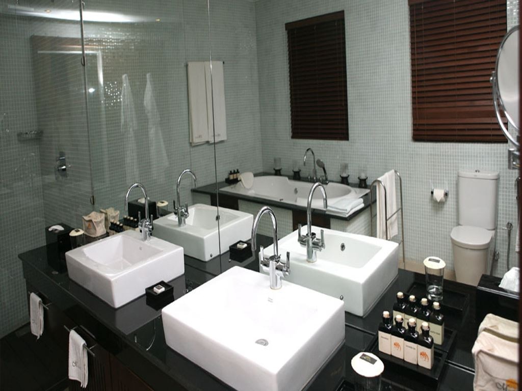 rooms-infinite-suite