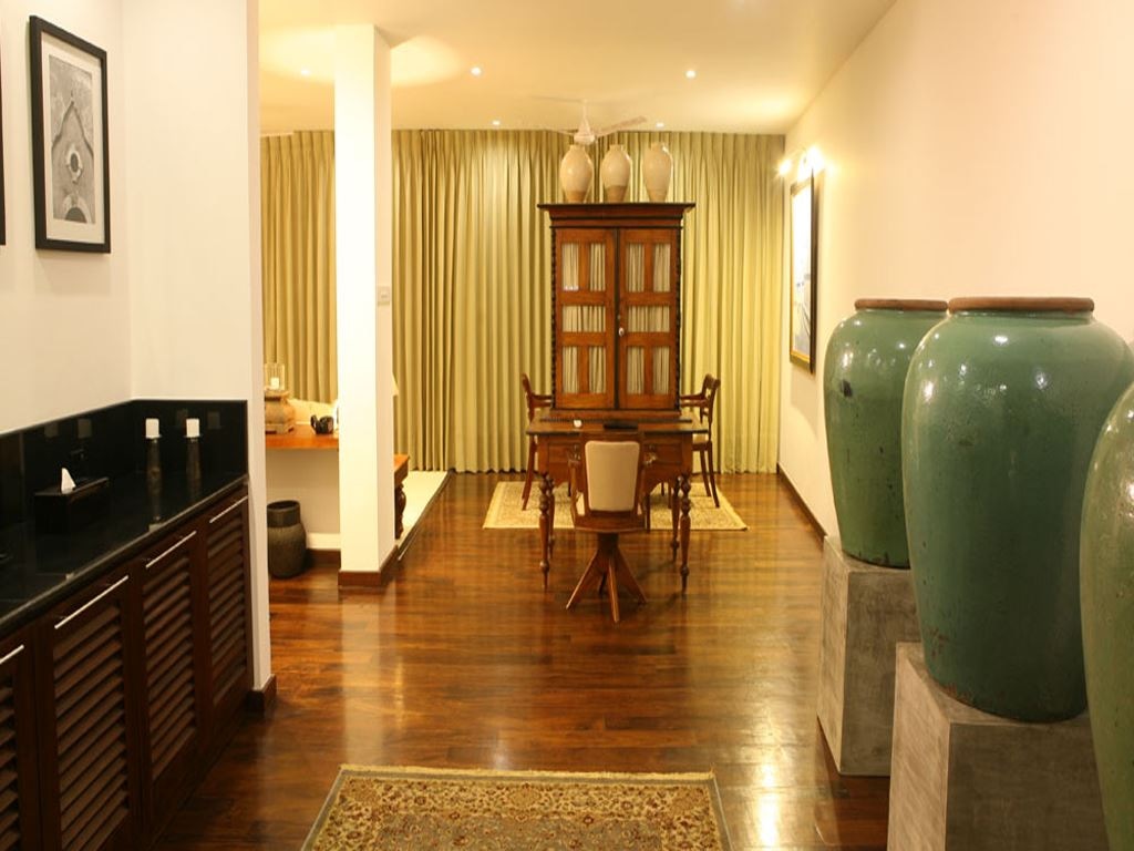 rooms-infinite-suite