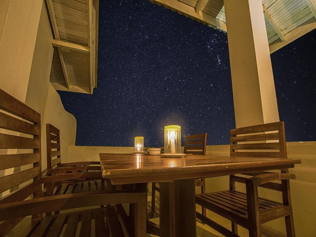 rooms-standard-sea-view-and--non--sea-view-rooms