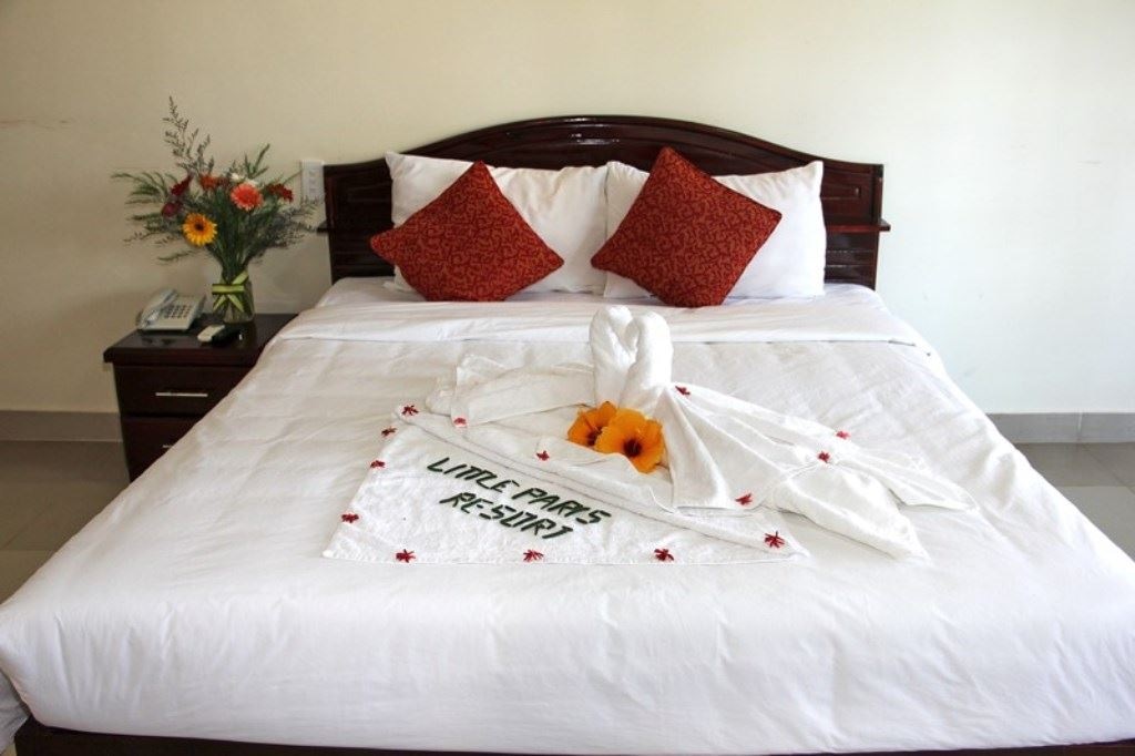 rooms-deluxe-ocean-view