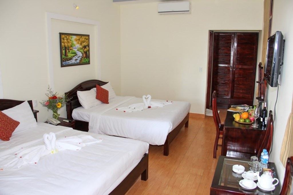 rooms-villa-garden-view