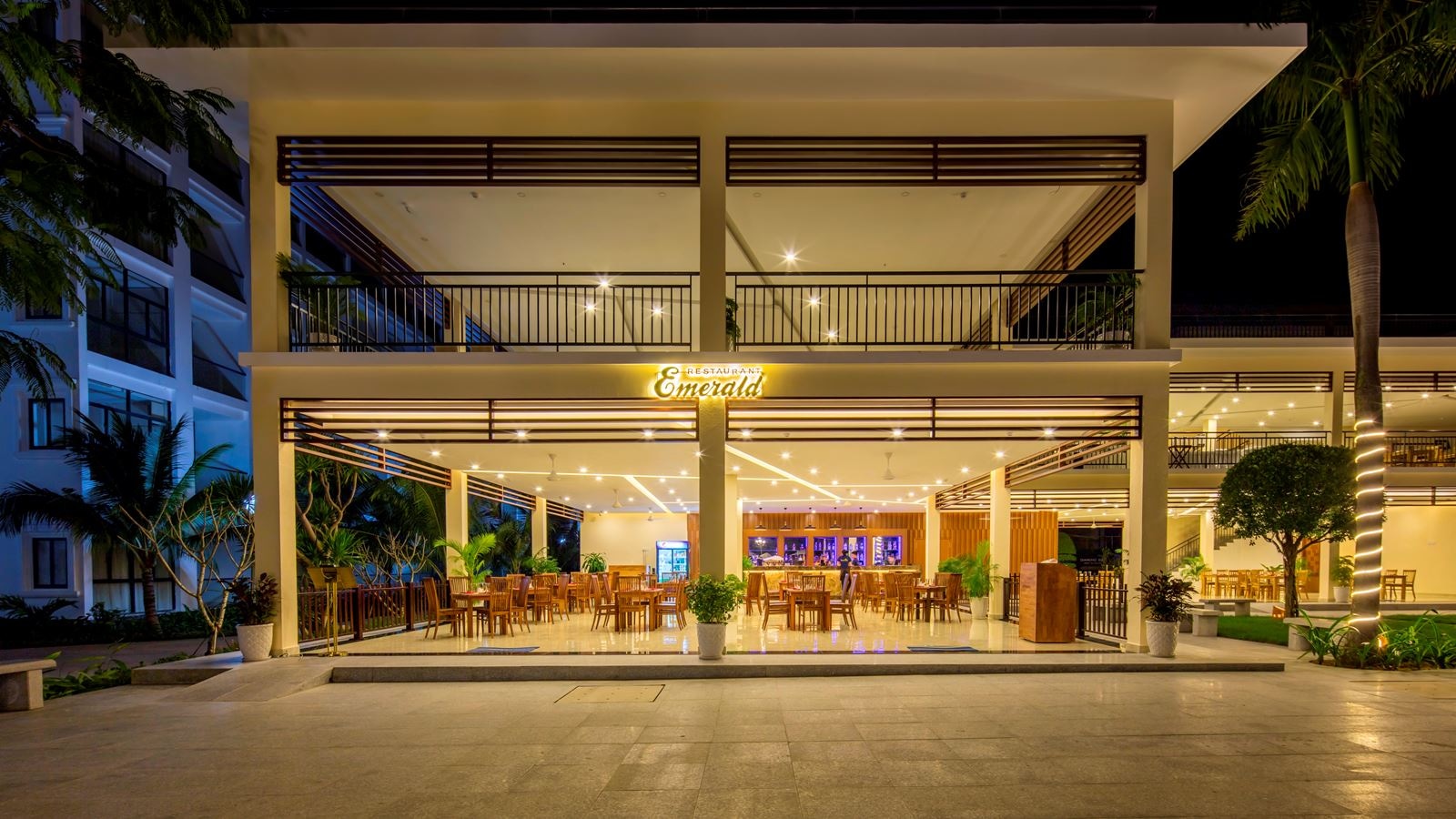 restaurants-emerald-restaurant