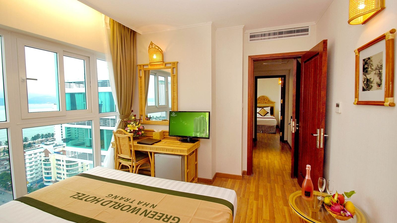 rooms-family-sea-view