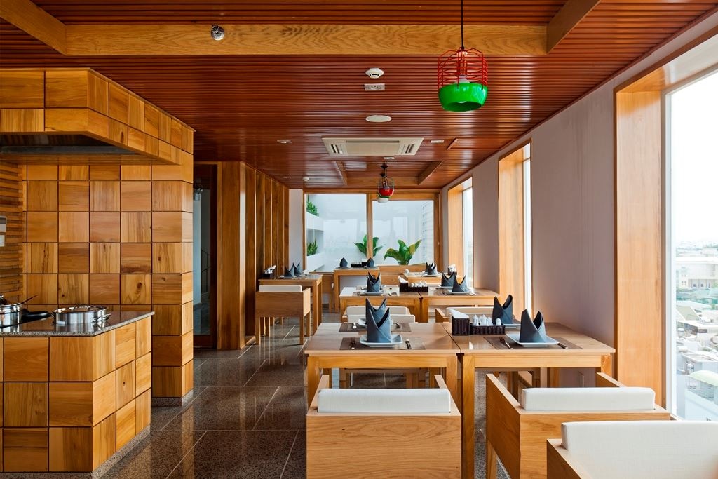 restaurants-golden-restaurant