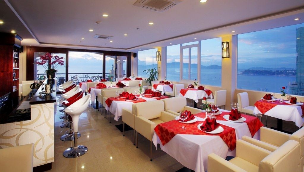 restaurants-restaurant