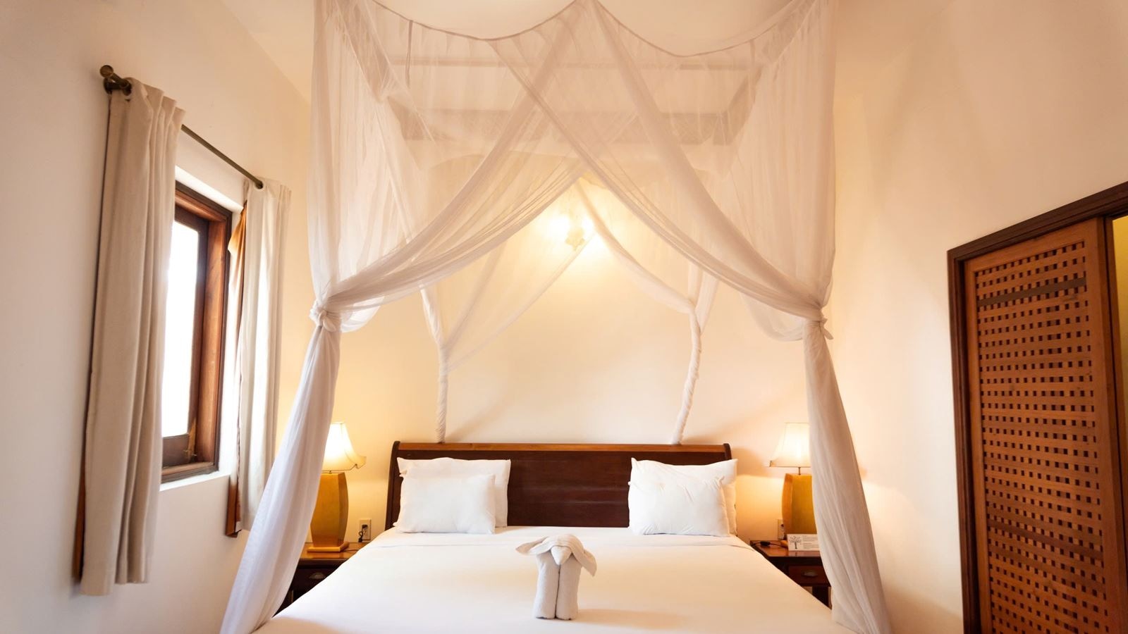 rooms-villa-deluxe-room