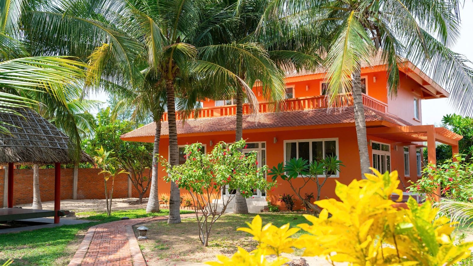 rooms-three-bedroom-villa