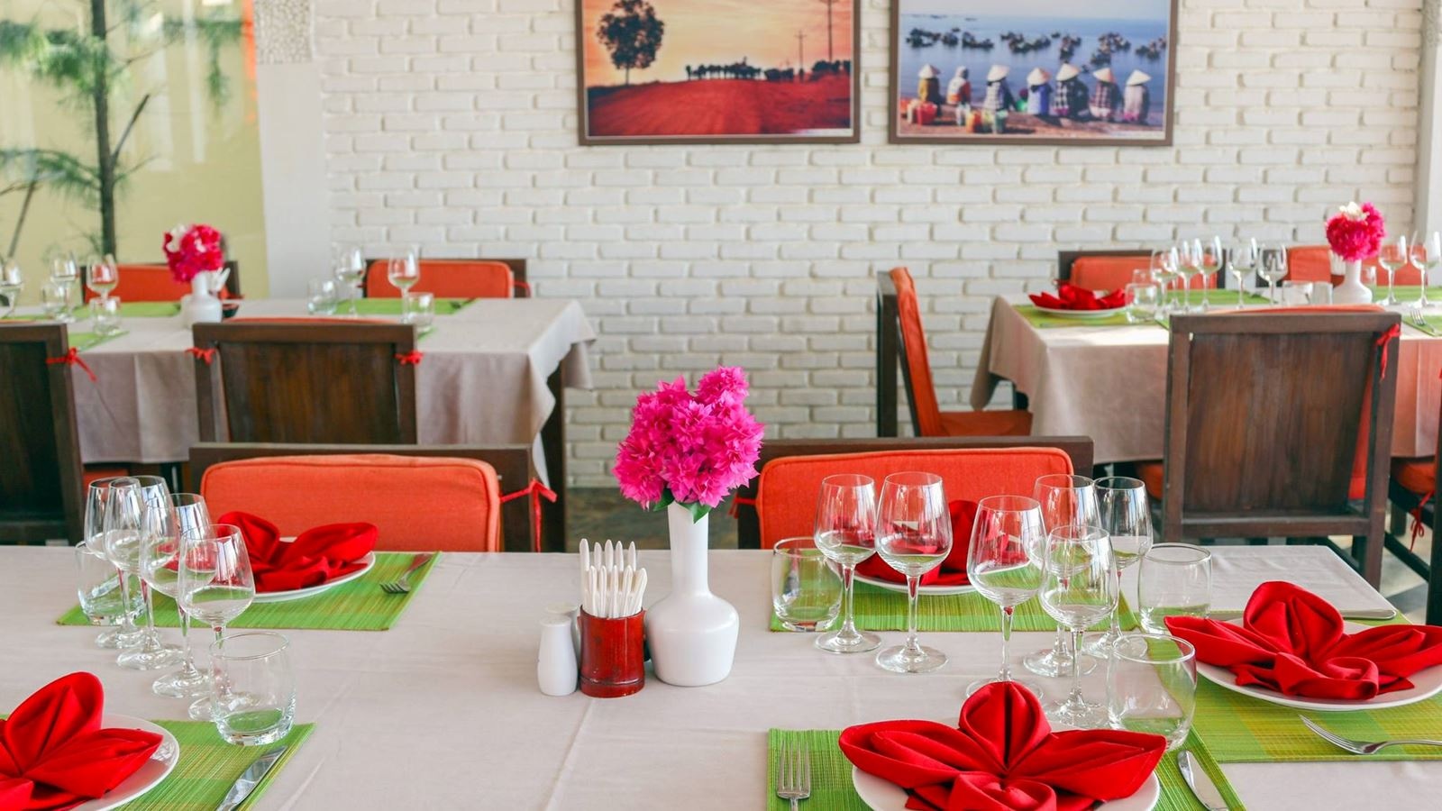 restaurants-beach-restaurant