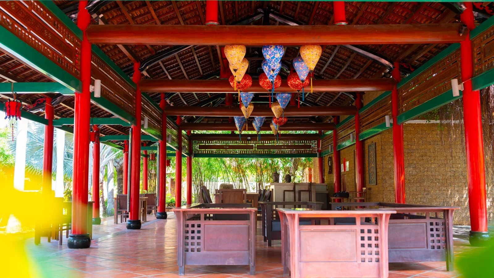 restaurants-pool-restaurant