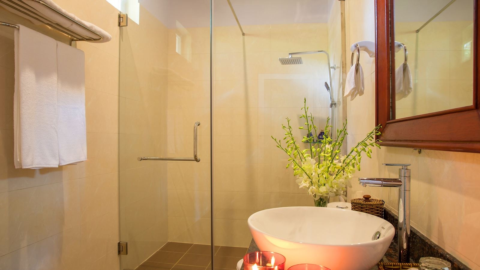 rooms-deluxe-seaview