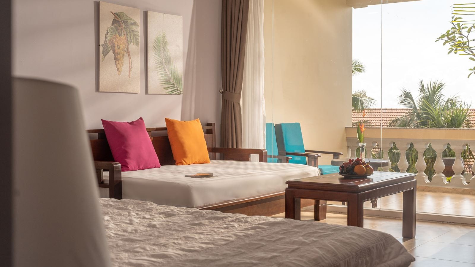 rooms-deluxe-seaview