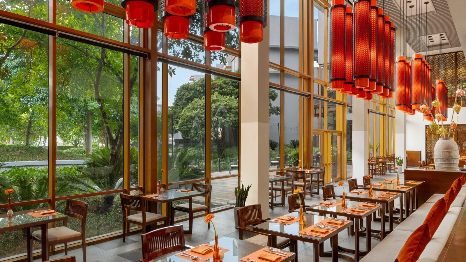 restaurants-market-place