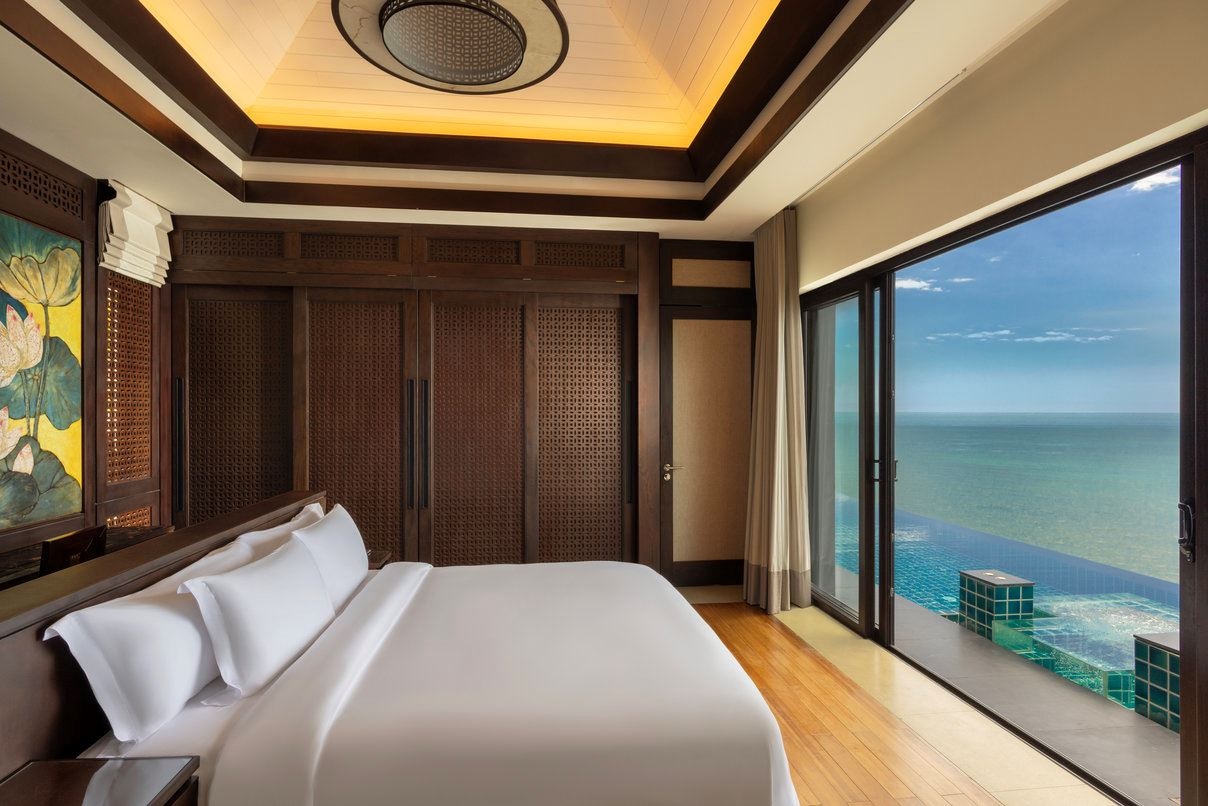 rooms-1bedroom-sea-view-hill-pool-villa-child-without-extra-bed