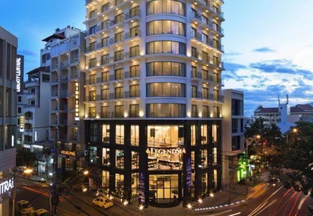 general-main-building