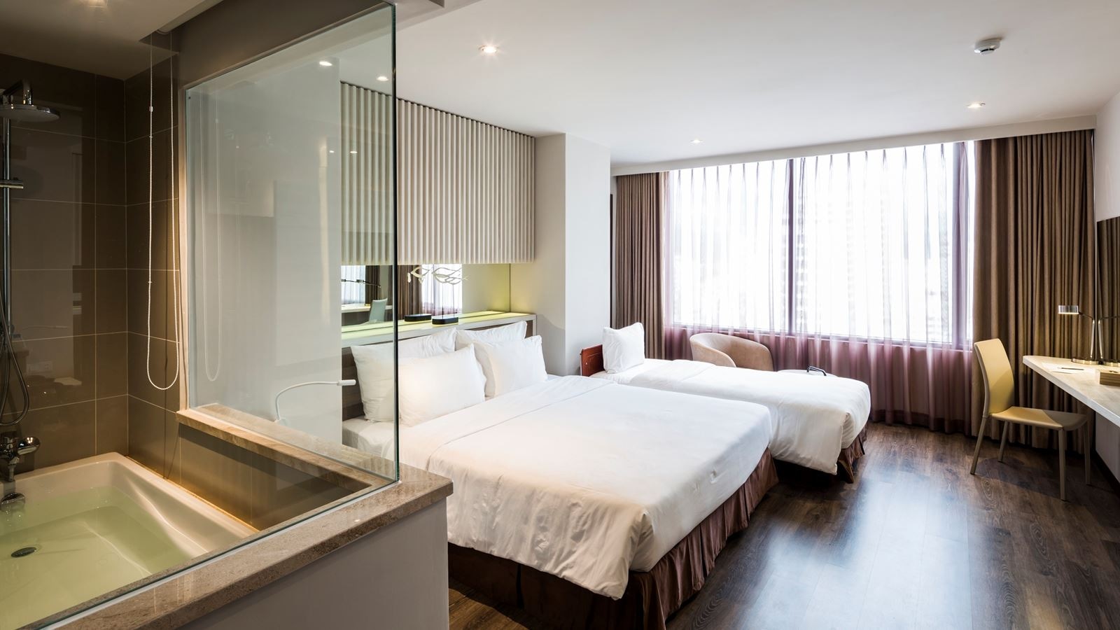 rooms-superior-triple-room