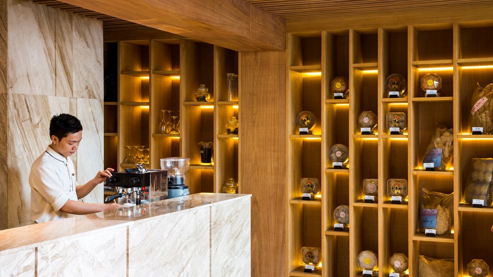 restaurants-alana-cafe