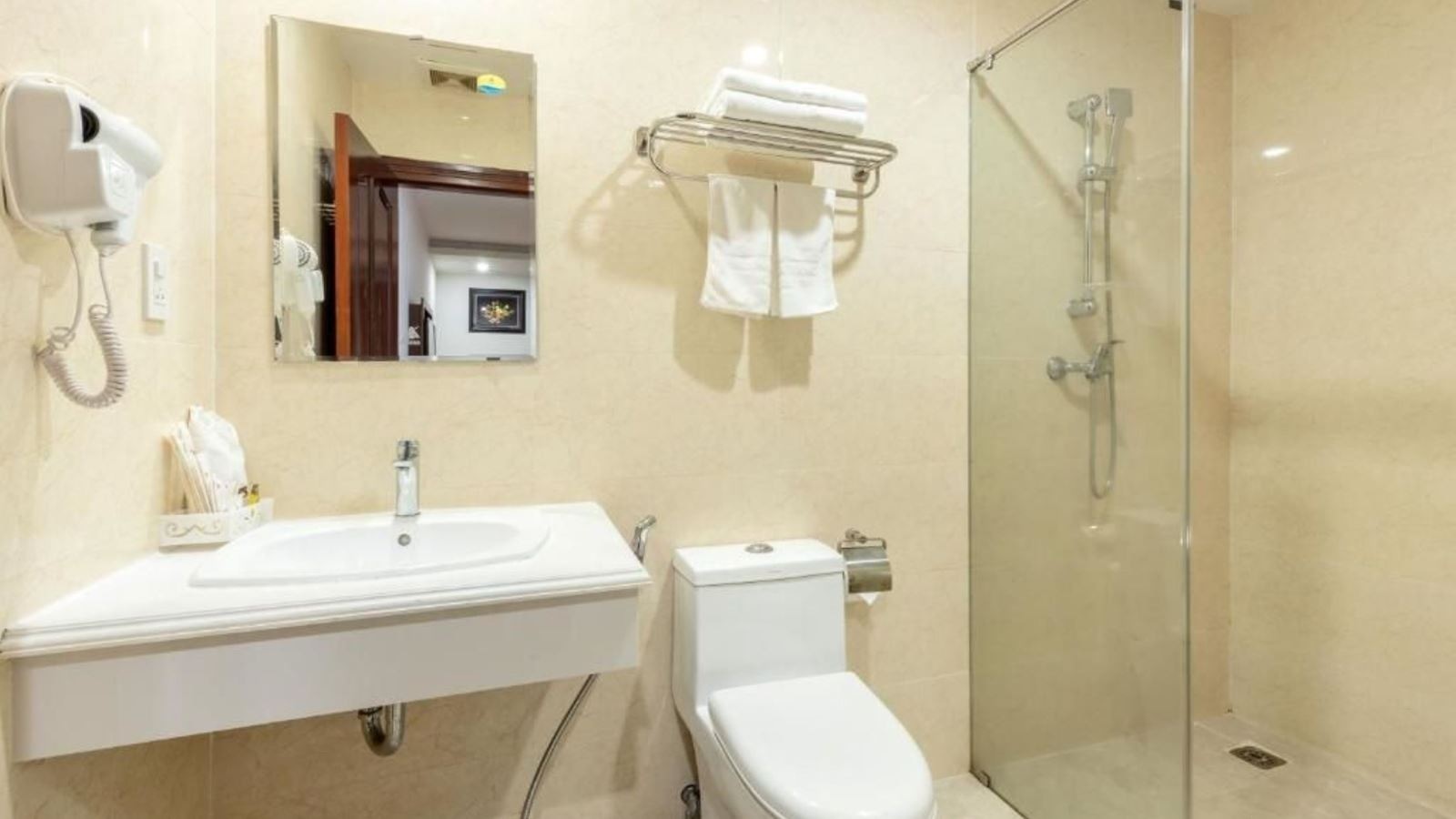 rooms-superior-cityview