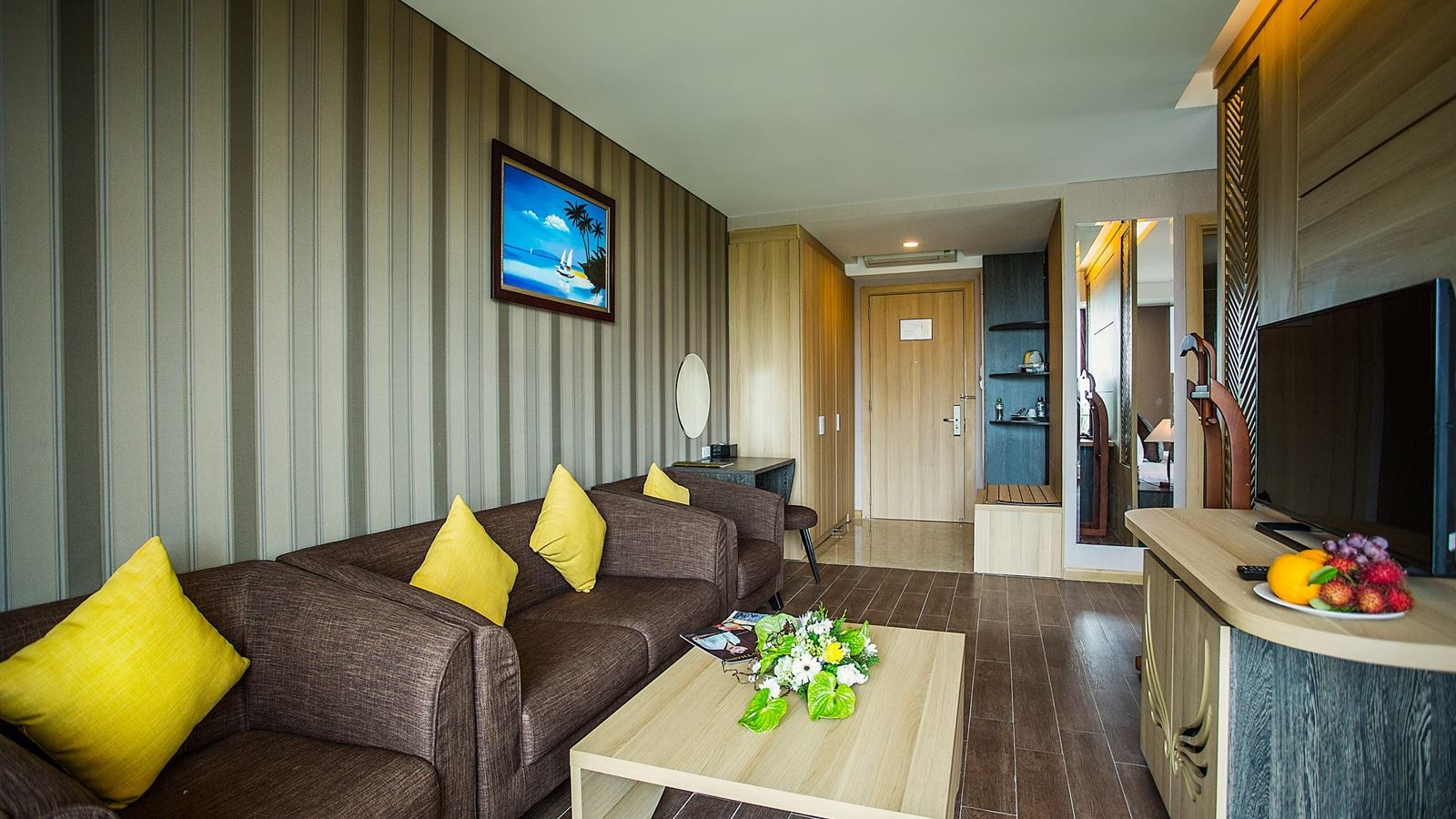 rooms-executive-suite