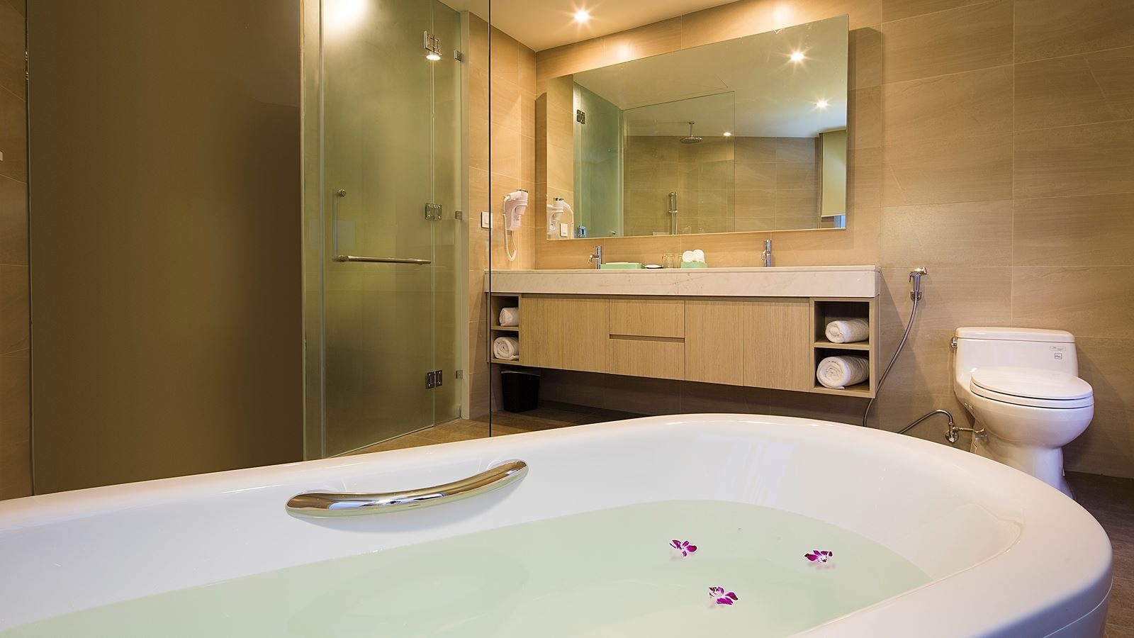 rooms-liberty-central-suite-child-without-extra-bed