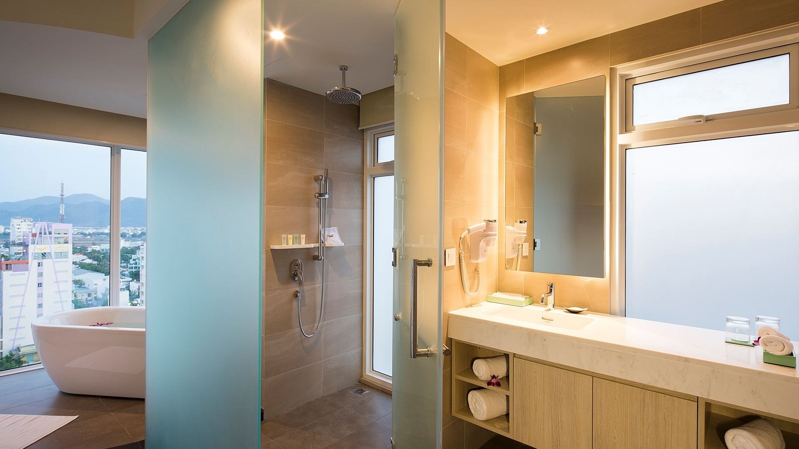 rooms-signature-room