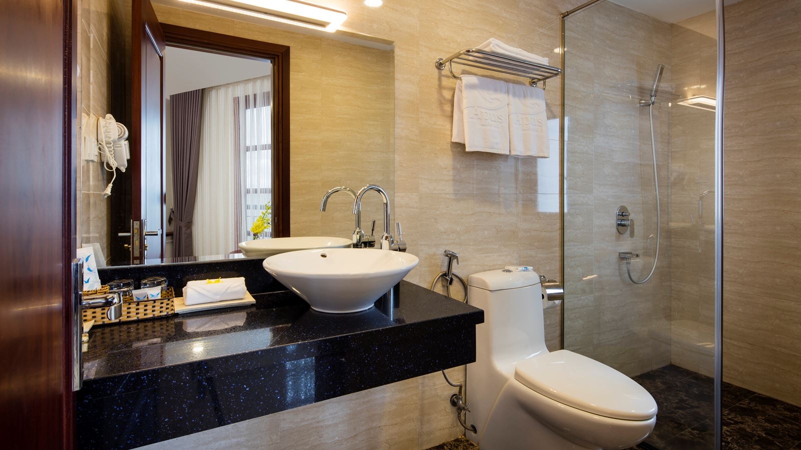 rooms-superior-city-view