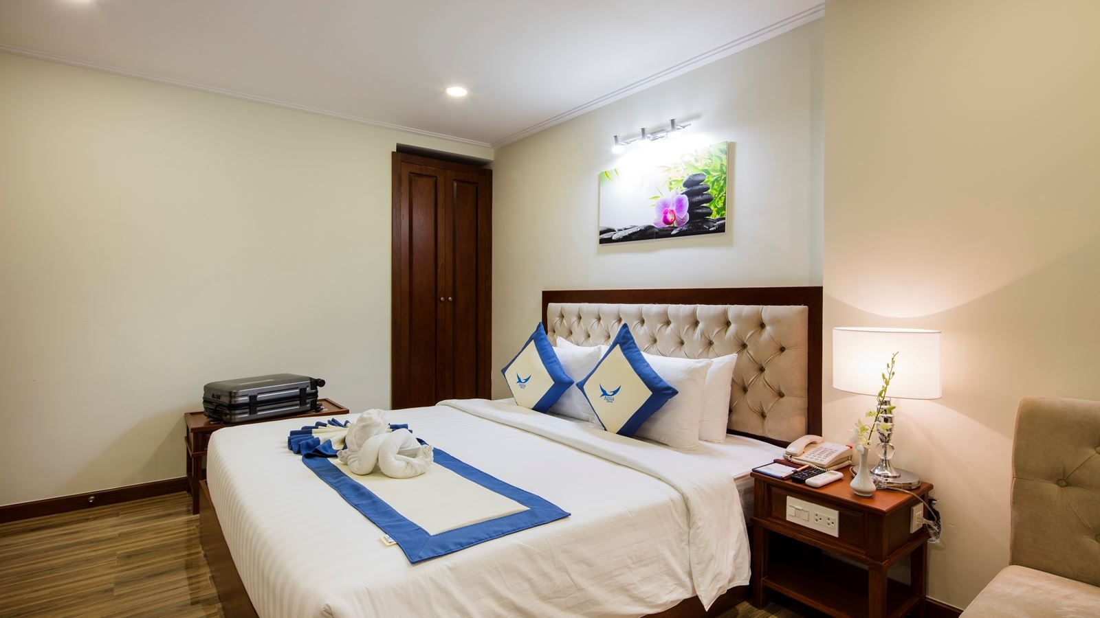 rooms-superior-city-view