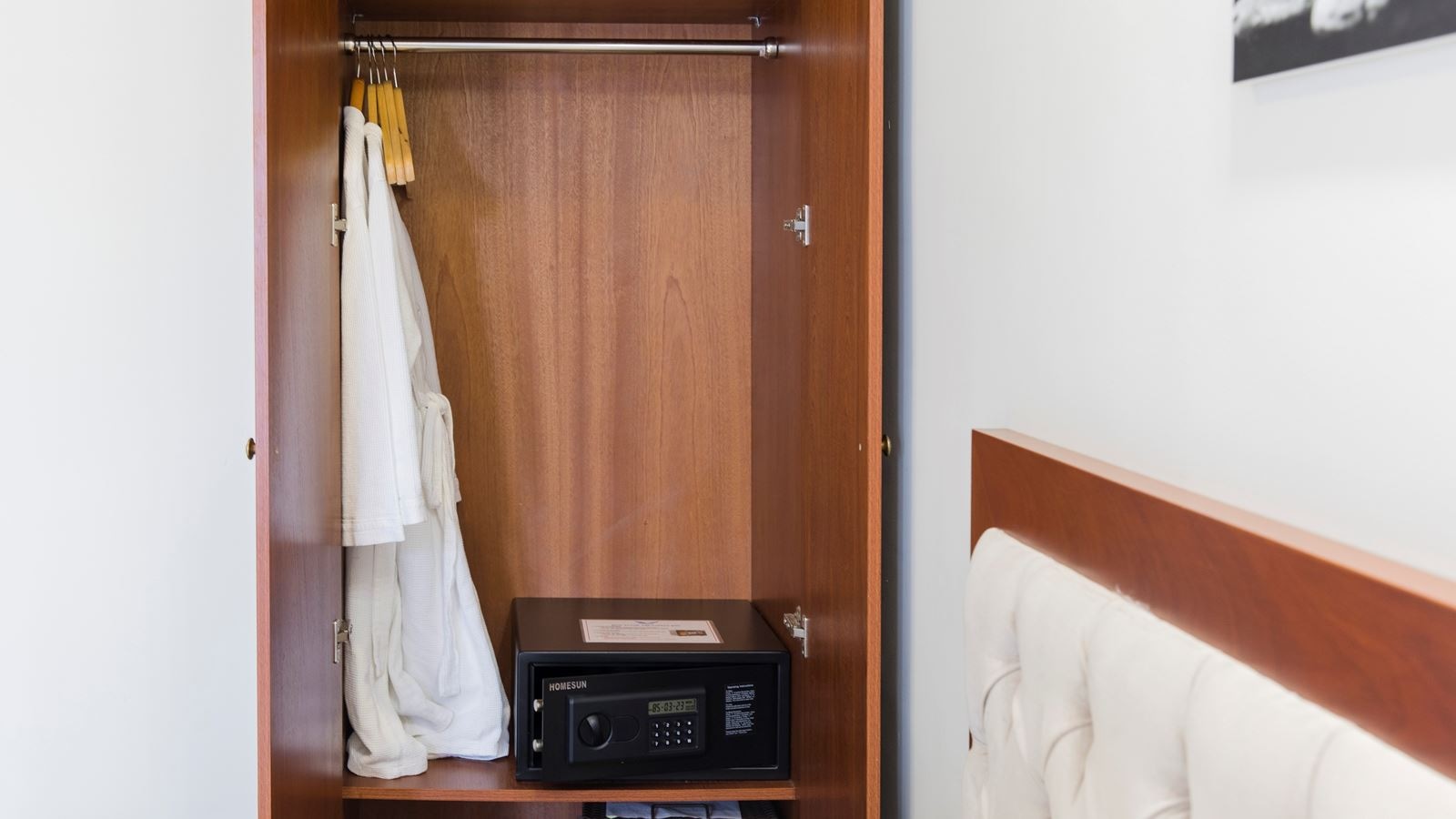 rooms-deluxe-sea-view