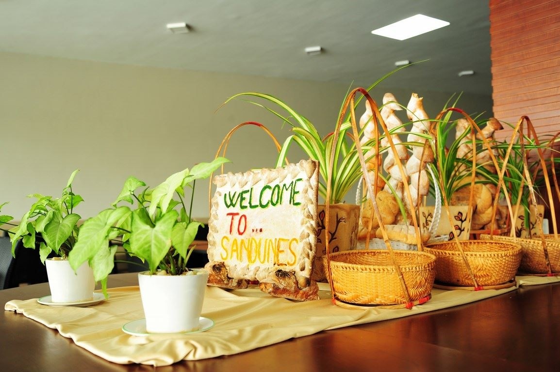 restaurants-restaurant