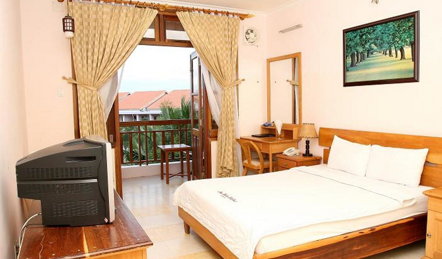 rooms-standard-city-view