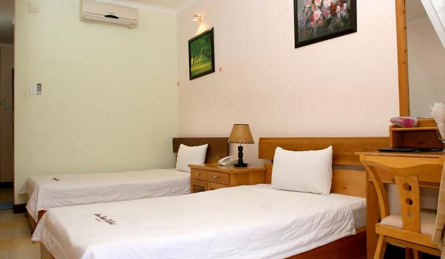 rooms-standard-garden-view