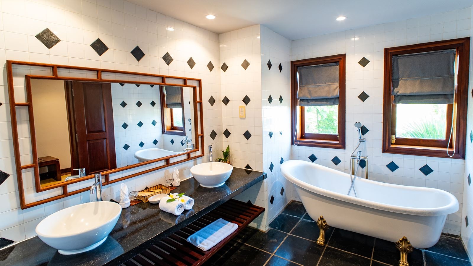 rooms-sea-view-suite