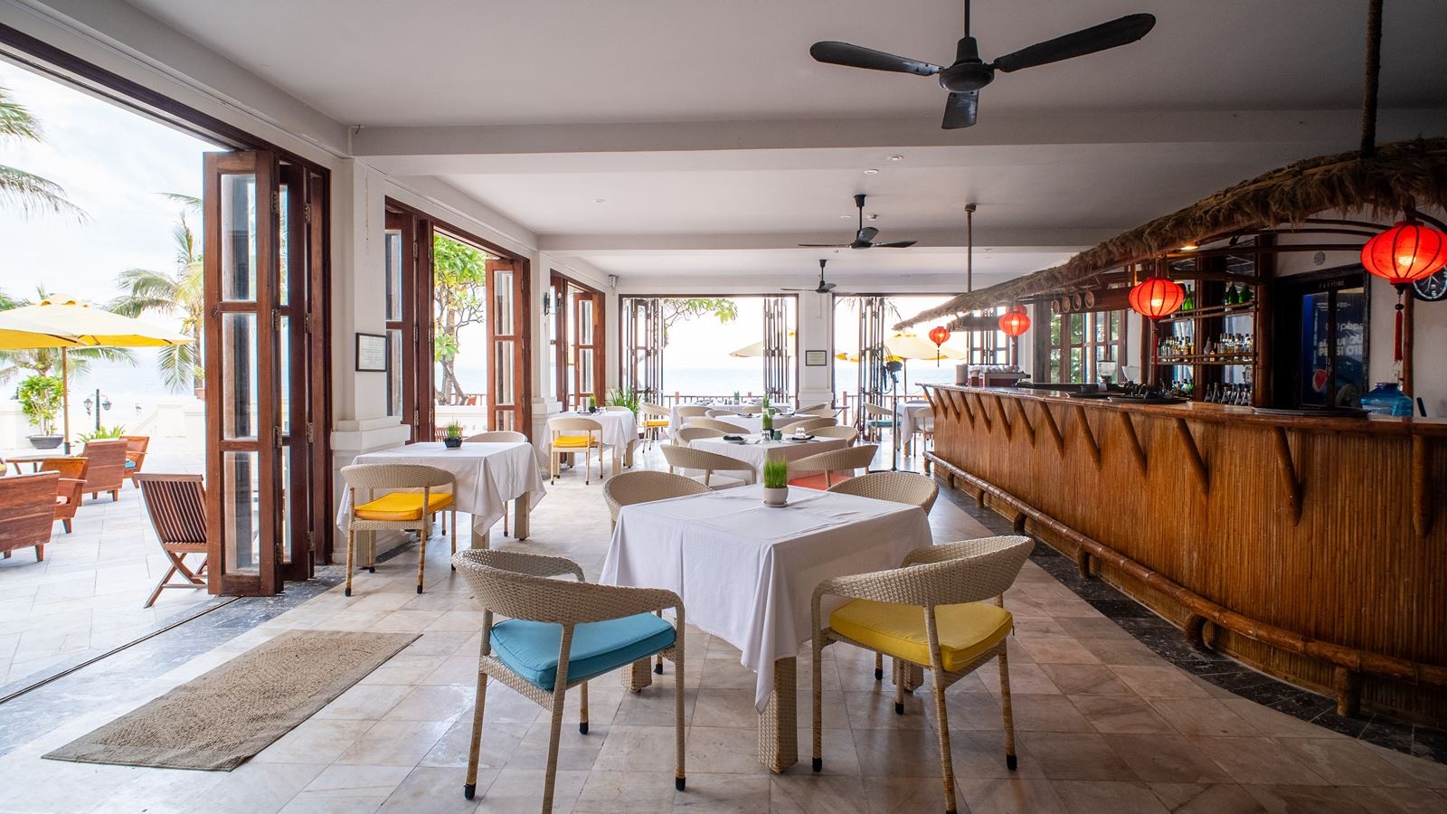 restaurants-spicy-lobster-restaurant