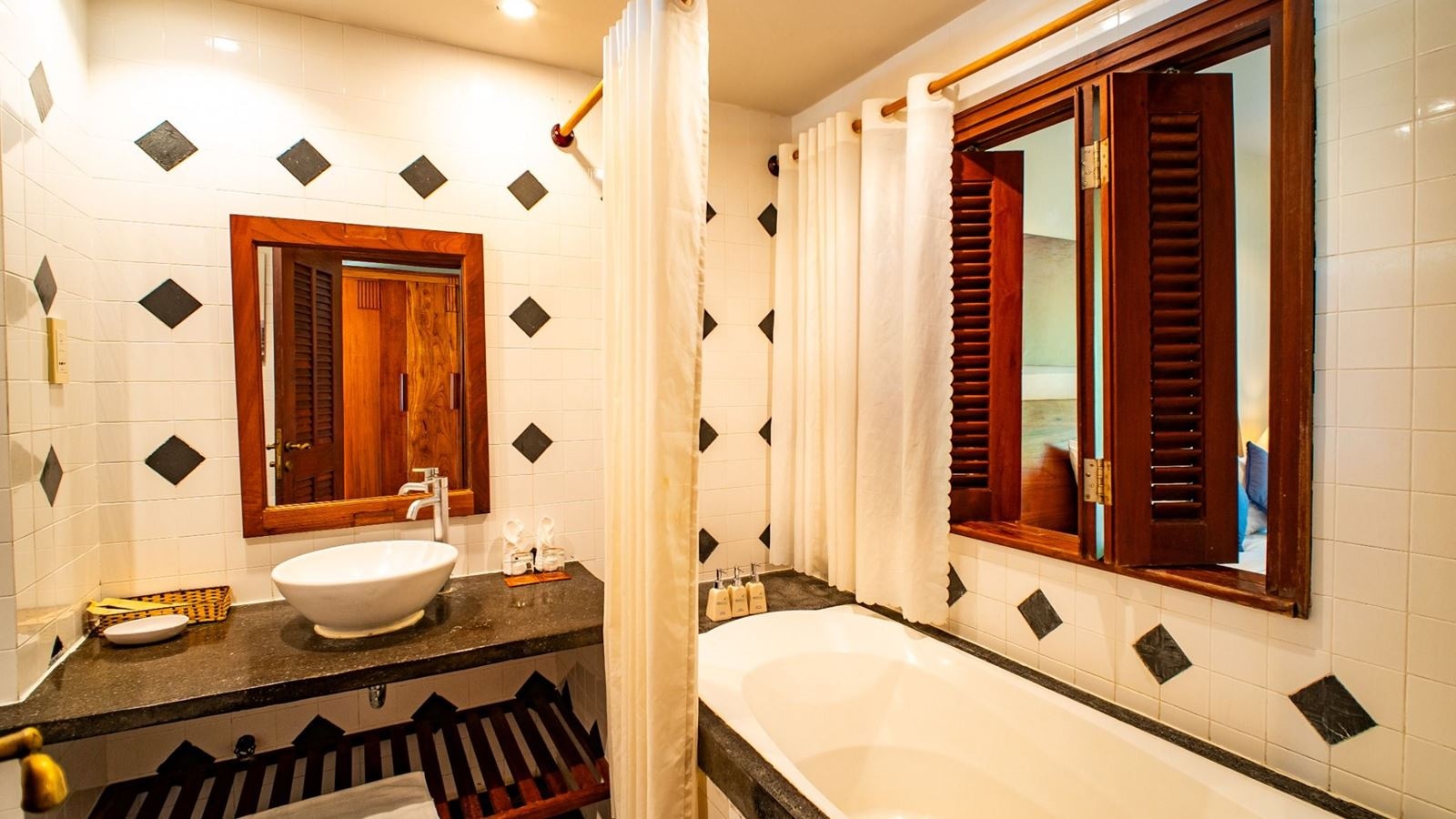 rooms-premier-deluxe-with-terrace-child-without-extra-bed