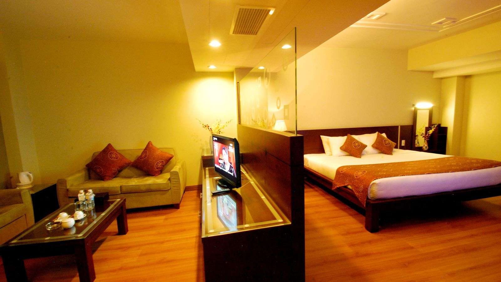 rooms-junior-suite-deluxe-double