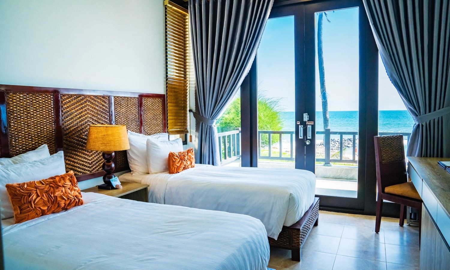 rooms-villa-2bedroom-ocean-view